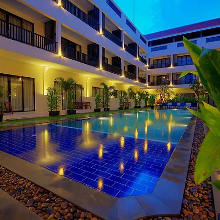 New Riverside Hotel Siem Reap Exteriör bild