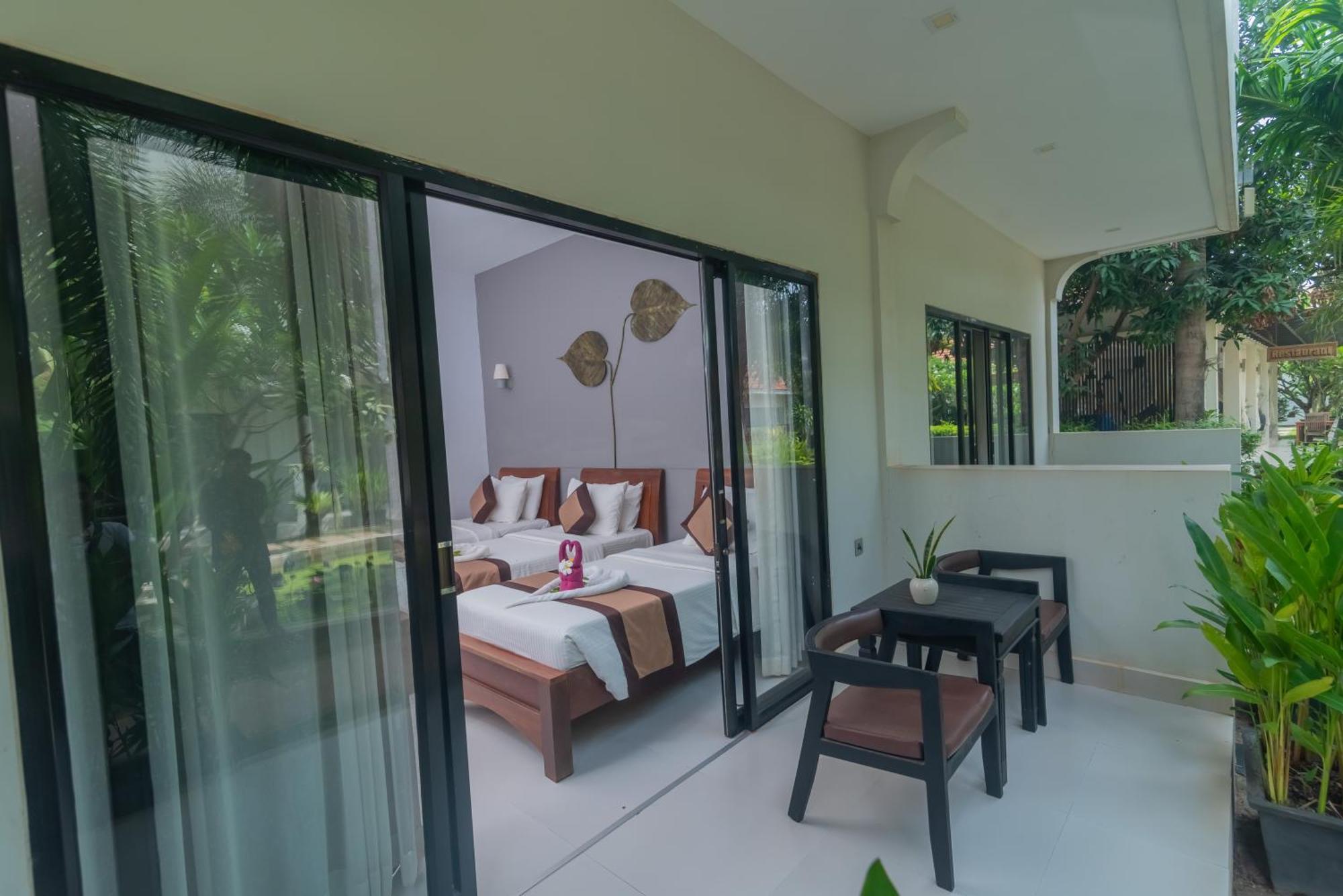 New Riverside Hotel Siem Reap Exteriör bild