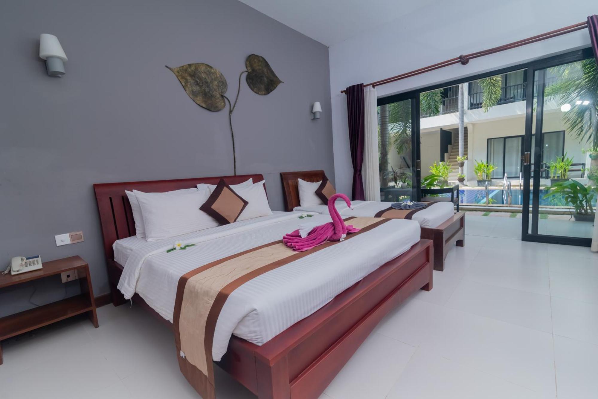 New Riverside Hotel Siem Reap Exteriör bild