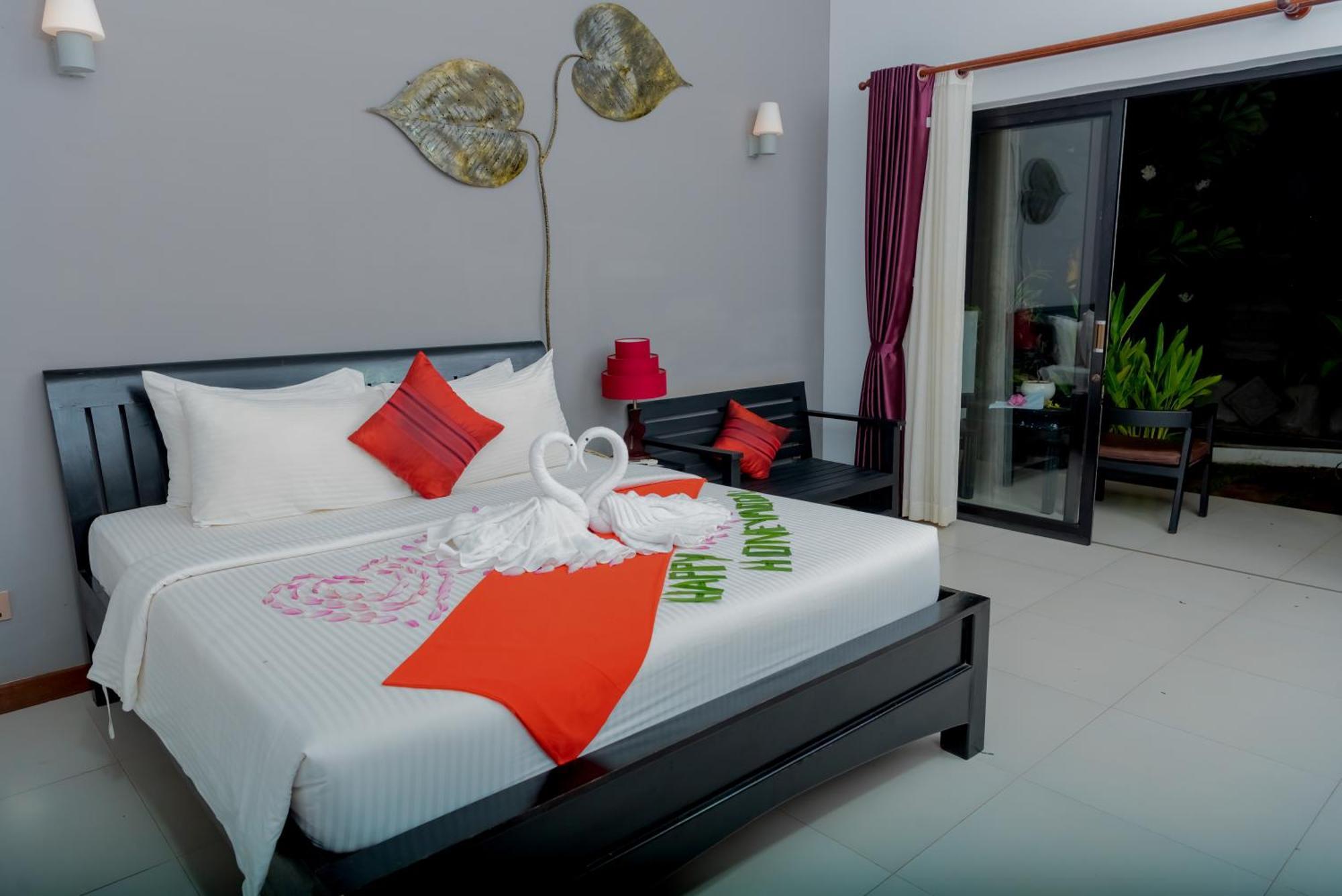 New Riverside Hotel Siem Reap Exteriör bild