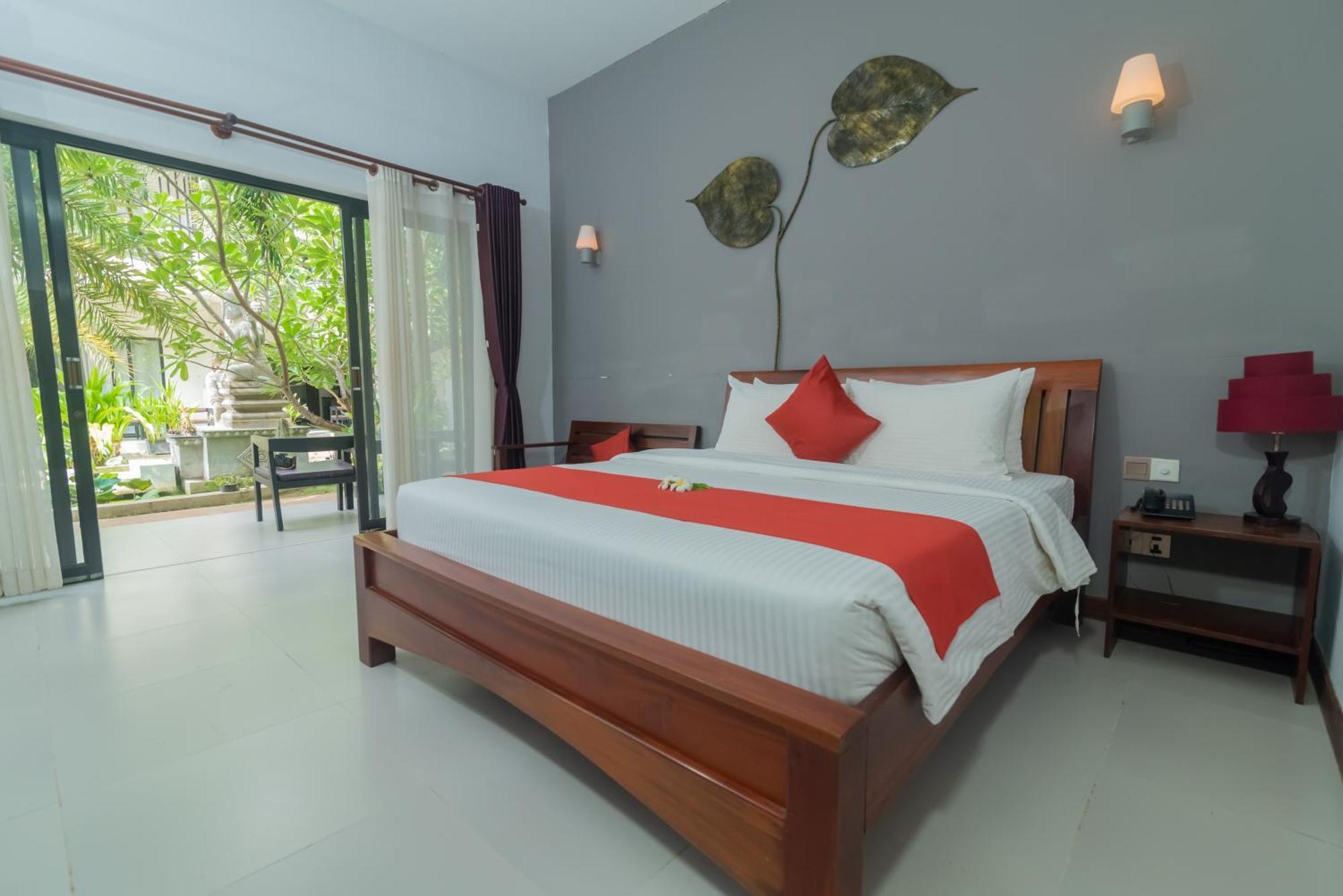 New Riverside Hotel Siem Reap Exteriör bild